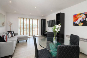 Modern 2 bedroom flat in Central Cardiff